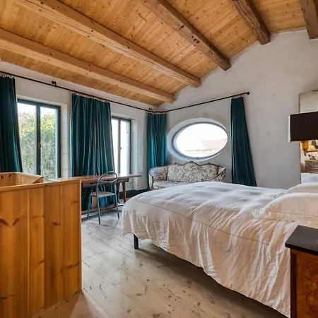 Le 9 Bis, Ideal Pour Un Couple. Hébergement de vacances *